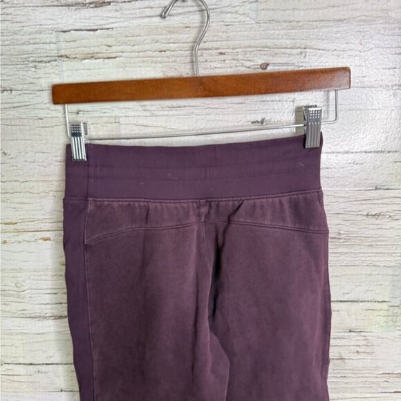 Lululemon Athletica Purple Jogger Track Pants size 4 - Picture 6 of 8
